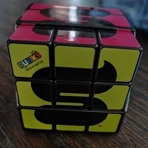 7-11 Slurpee Rubik's Cube NIB! Collectible. Toy. Puzzle.